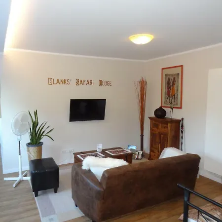 Дом отдыха Blanks Safari *